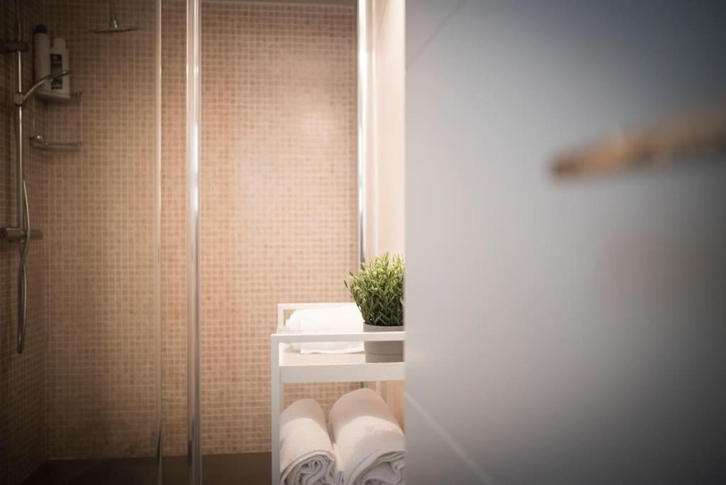 Apartamento En Centro Historico Con Patio Romano San Lorenzo de El Escorial Eksteriør billede