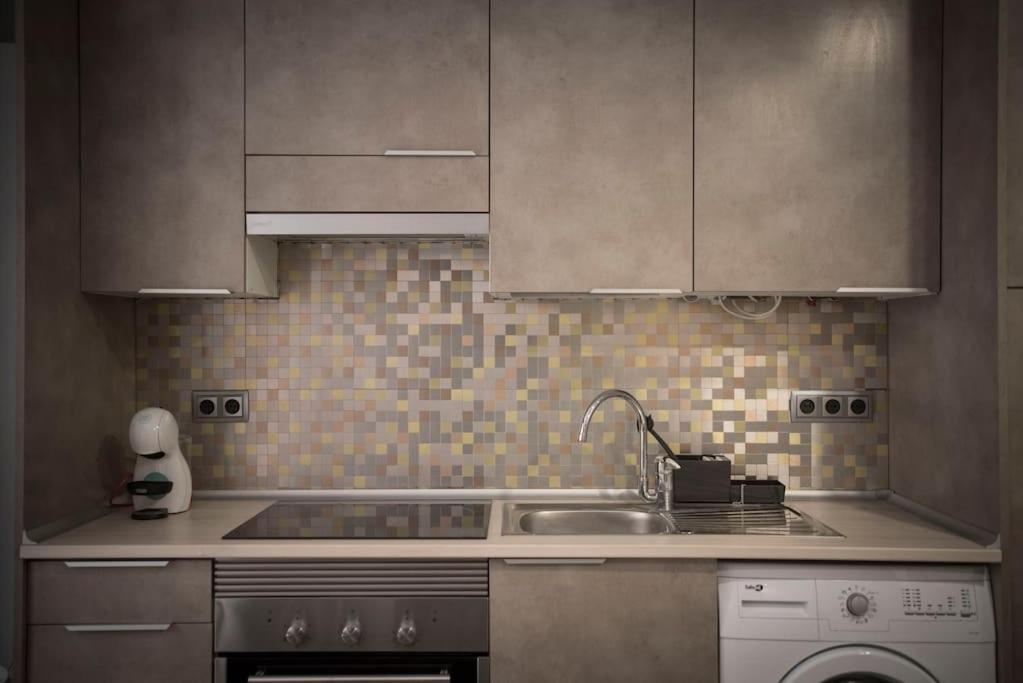Apartamento En Centro Historico Con Patio Romano San Lorenzo de El Escorial Eksteriør billede